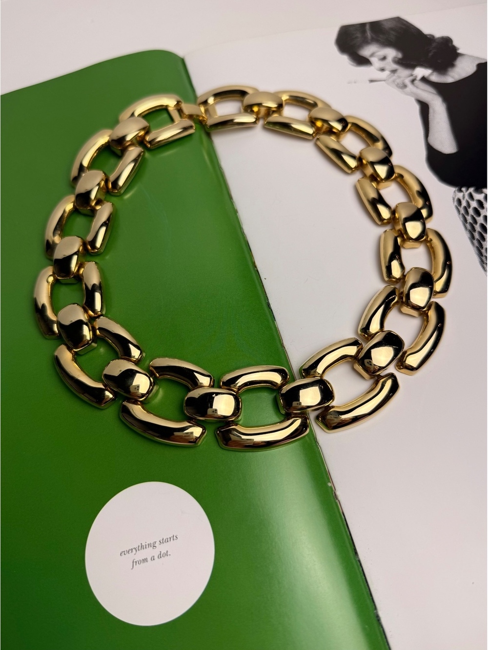 Chunky Gold Tone Statement Necklace Oversized Link Chain 80s Retro Runway Style